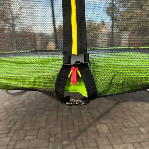 Батут SKYJUMP MASTER green 312 cм  с защитной сеткой и лестницей