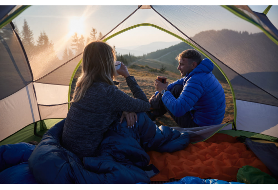 Как выбрать туристическую палатку для похода выходного дня